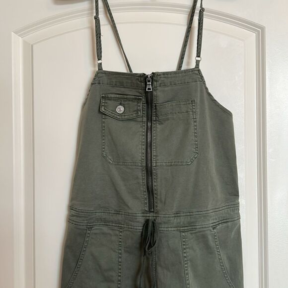 EUC Hudson jeans Leverage Khaki Jumpsuit (size medium) - Picture 6 of 10